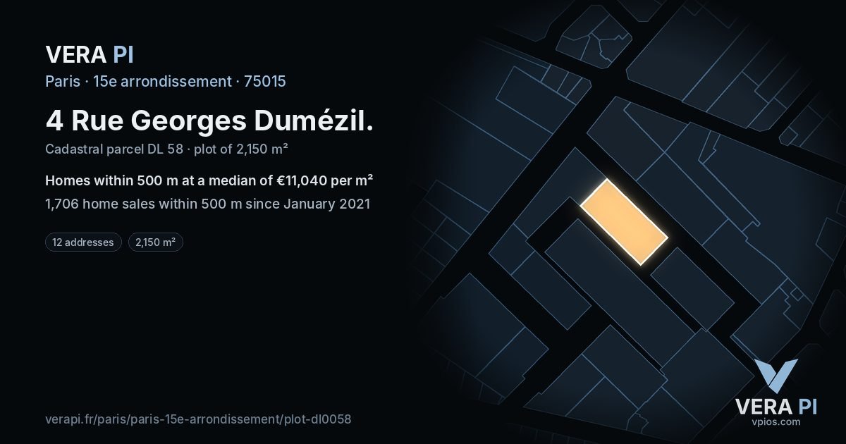 4 Rue Georges Dumézil, 15e arrondissement at night – the plot lit, the parcels around coloured by the prices near them