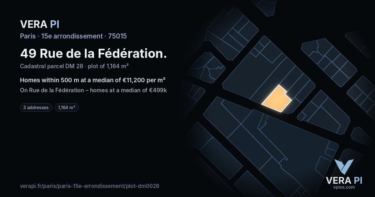 49 Rue de la Fédération, 15e arrondissement at night – the plot lit, the parcels around coloured by the prices near them