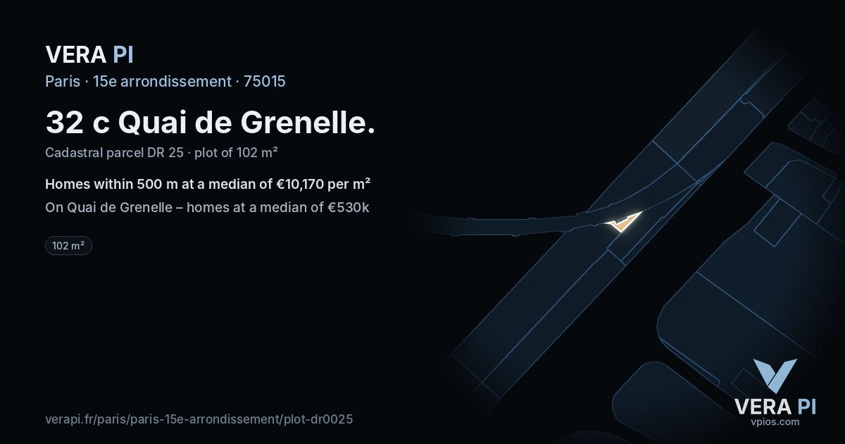 32 c Quai de Grenelle, 15e arrondissement at night – the plot lit, the parcels around coloured by the prices near them
