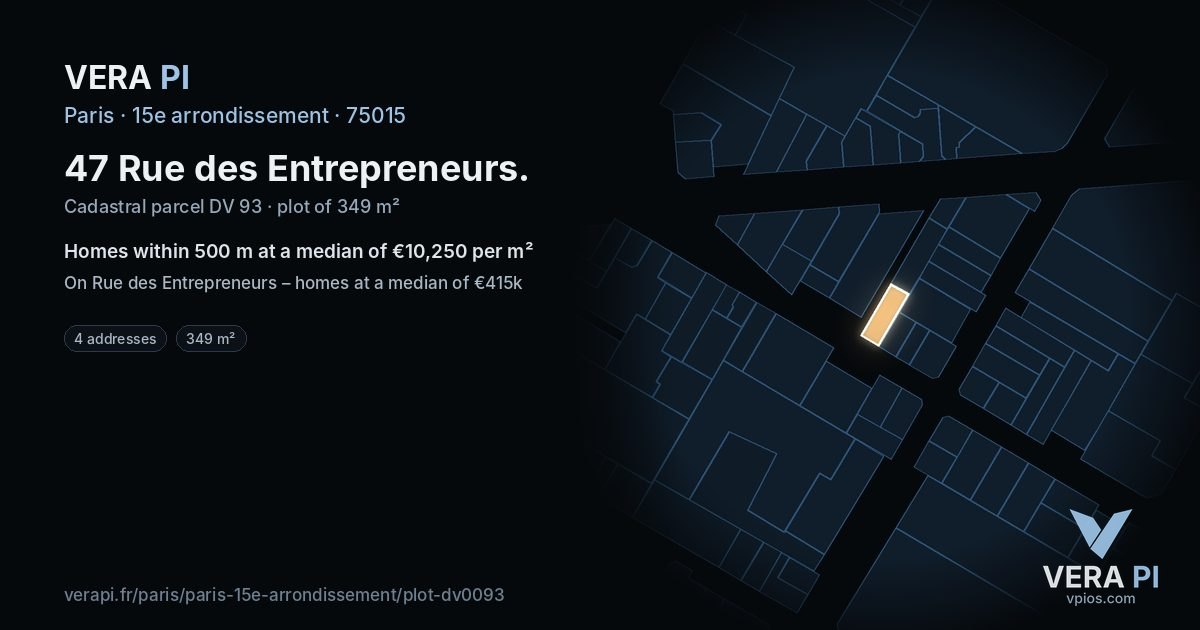 47 Rue des Entrepreneurs, 15e arrondissement at night – the plot lit, the parcels around coloured by the prices near them