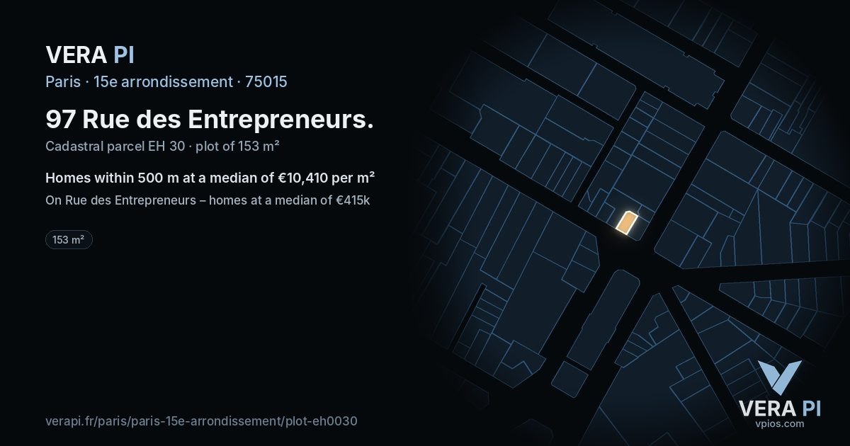 97 Rue des Entrepreneurs, 15e arrondissement at night – the plot lit, the parcels around coloured by the prices near them