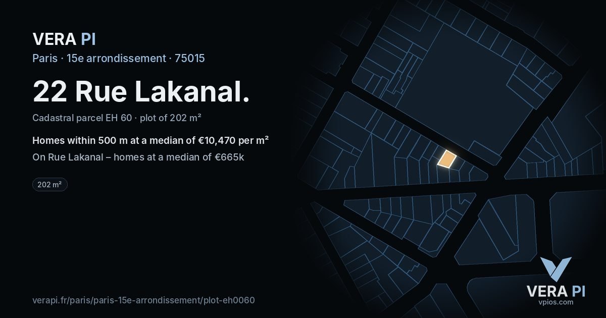 22 Rue Lakanal, 15e arrondissement at night – the plot lit, the parcels around coloured by the prices near them