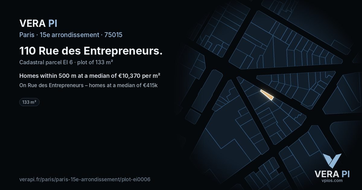 110 Rue des Entrepreneurs, 15e arrondissement at night – the plot lit, the parcels around coloured by the prices near them