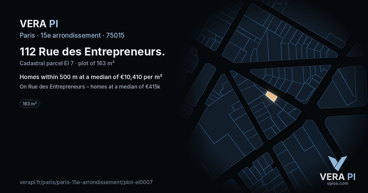112 Rue des Entrepreneurs, 15e arrondissement at night – the plot lit, the parcels around coloured by the prices near them