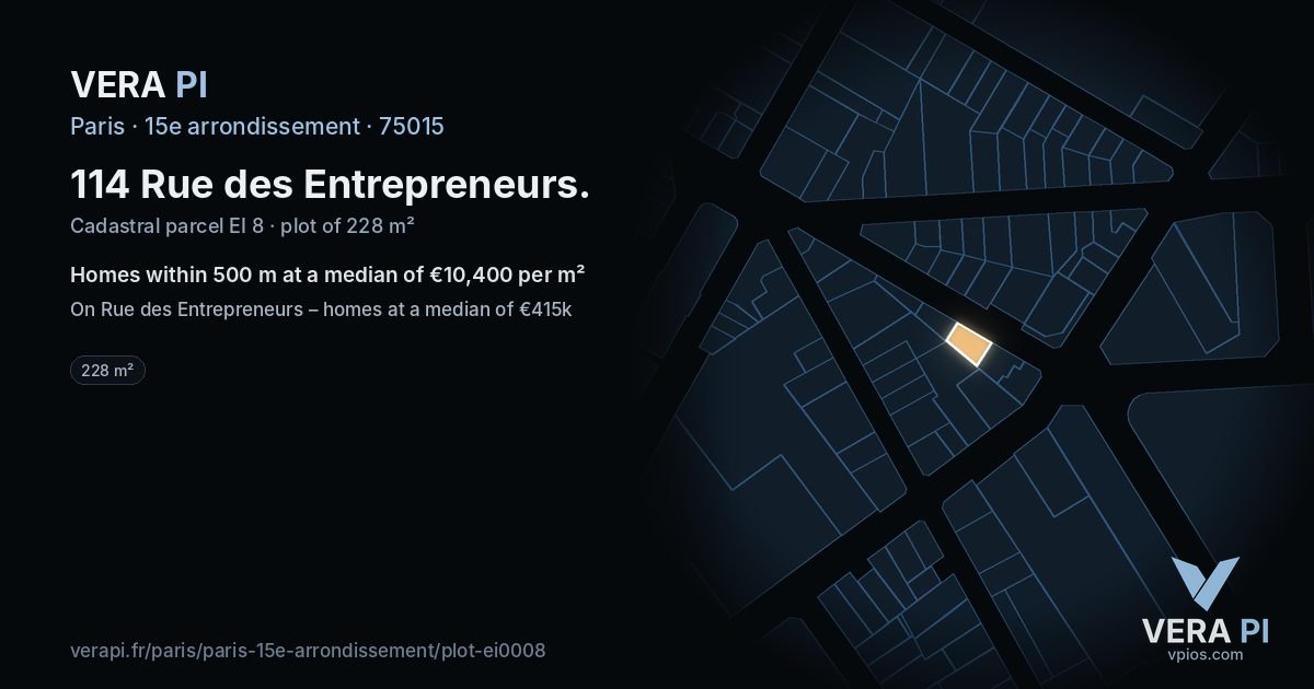 114 Rue des Entrepreneurs, 15e arrondissement at night – the plot lit, the parcels around coloured by the prices near them