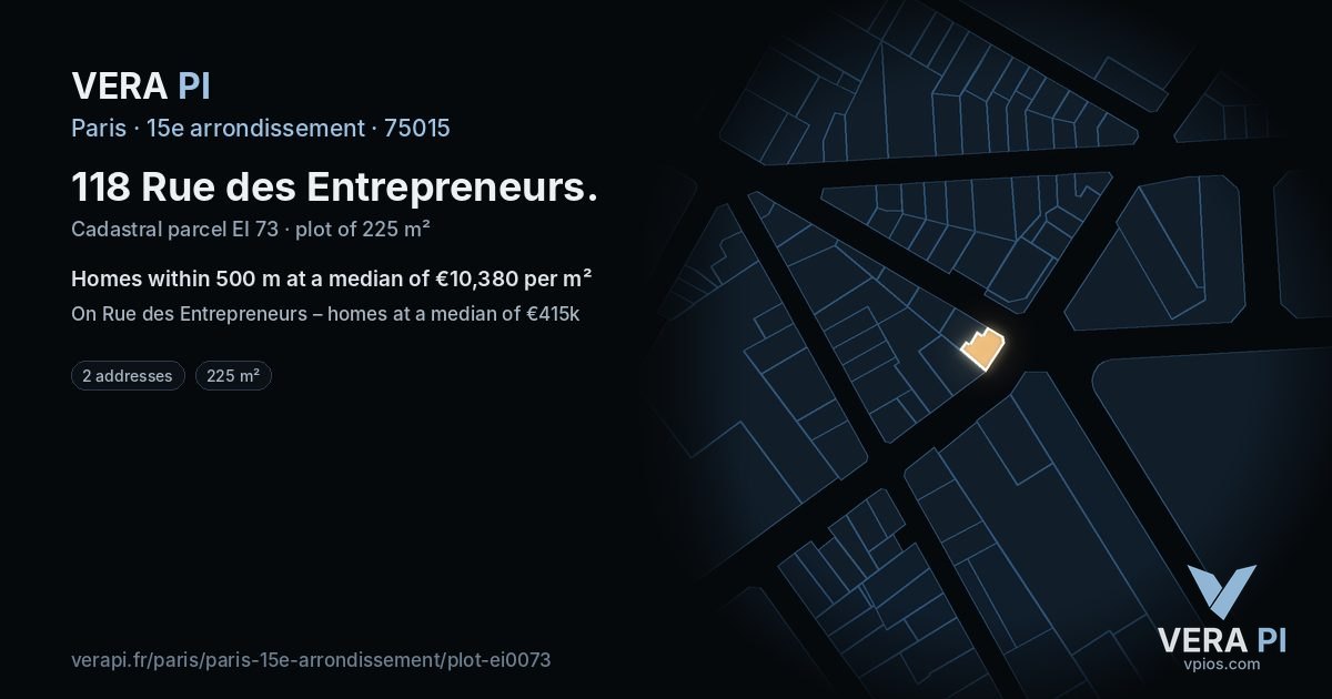 118 Rue des Entrepreneurs, 15e arrondissement at night – the plot lit, the parcels around coloured by the prices near them