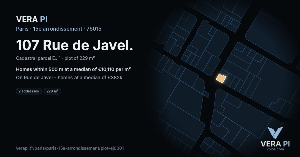 107 Rue de Javel, 15e arrondissement at night – the plot lit, the parcels around coloured by the prices near them