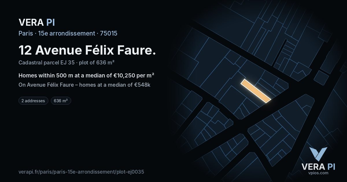 12 Avenue Félix Faure, 15e arrondissement at night – the plot lit, the parcels around coloured by the prices near them