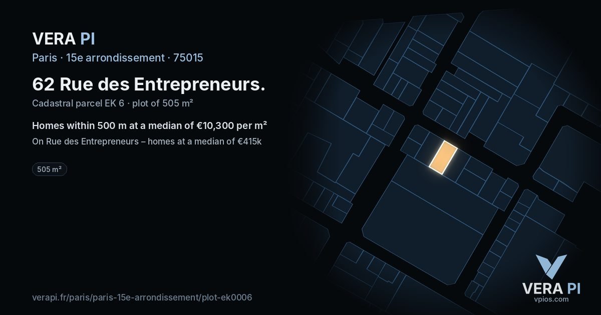 62 Rue des Entrepreneurs, 15e arrondissement at night – the plot lit, the parcels around coloured by the prices near them