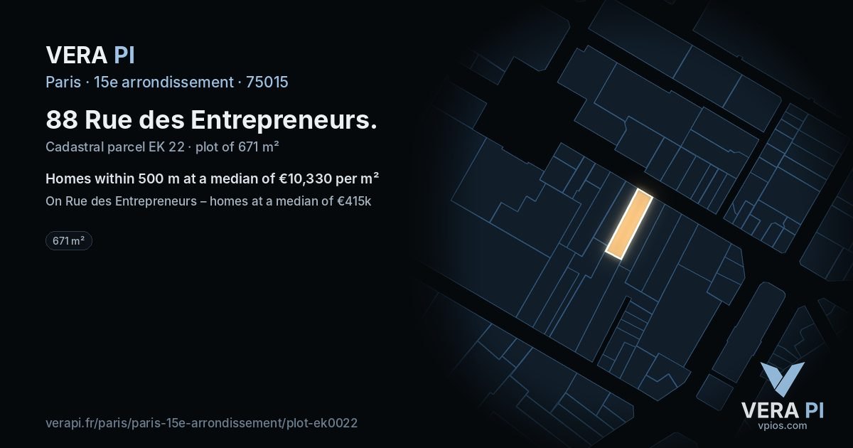 88 Rue des Entrepreneurs, 15e arrondissement at night – the plot lit, the parcels around coloured by the prices near them