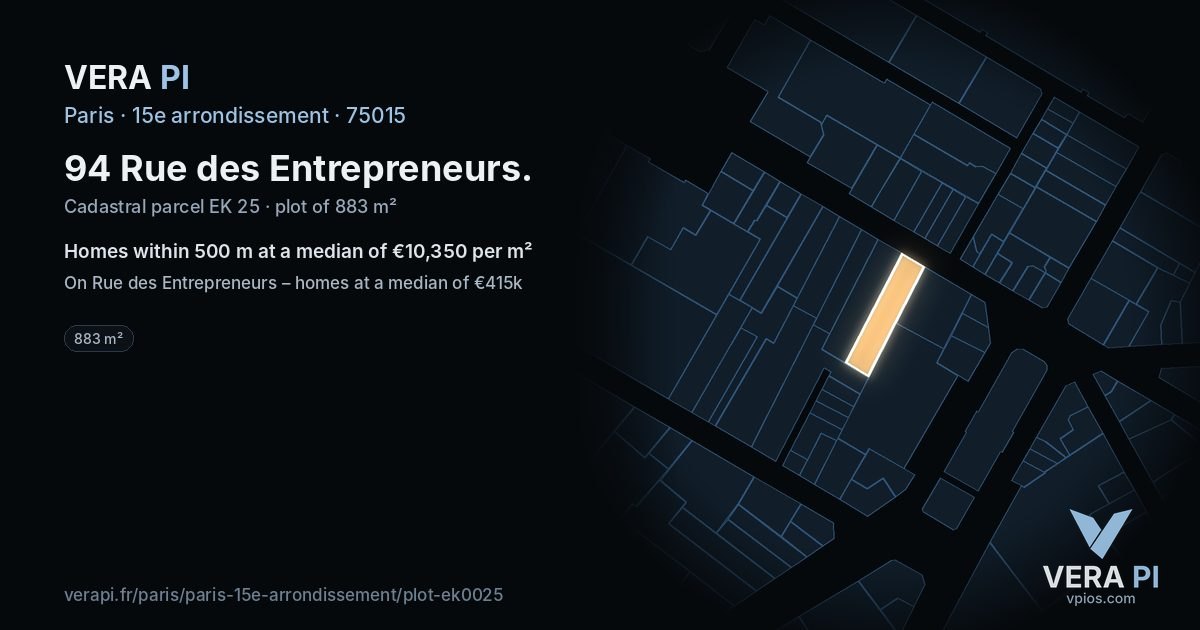 94 Rue des Entrepreneurs, 15e arrondissement at night – the plot lit, the parcels around coloured by the prices near them