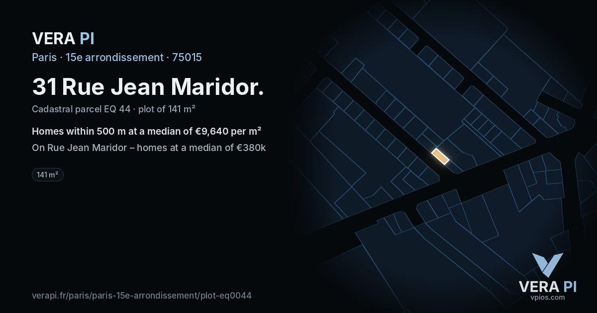 31 Rue Jean Maridor, 15e arrondissement at night – the plot lit, the parcels around coloured by the prices near them