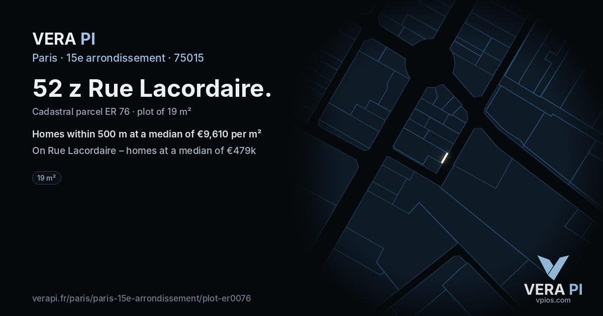 52 z Rue Lacordaire, 15e arrondissement at night – the plot lit, the parcels around coloured by the prices near them