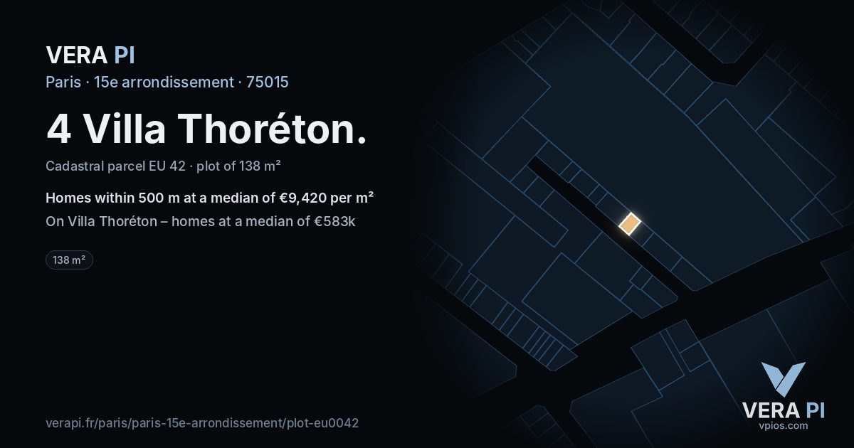 4 Villa Thoréton, 15e arrondissement at night – the plot lit, the parcels around coloured by the prices near them
