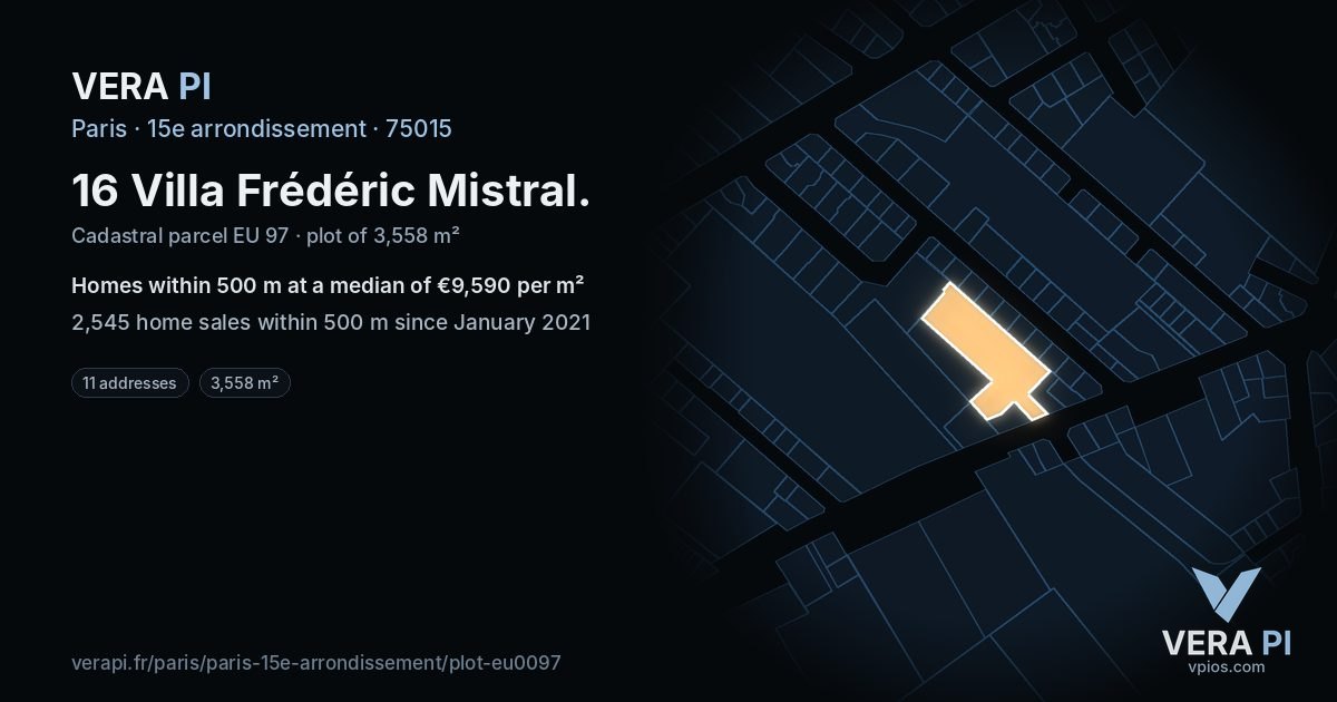 16 Villa Frédéric Mistral, 15e arrondissement at night – the plot lit, the parcels around coloured by the prices near them