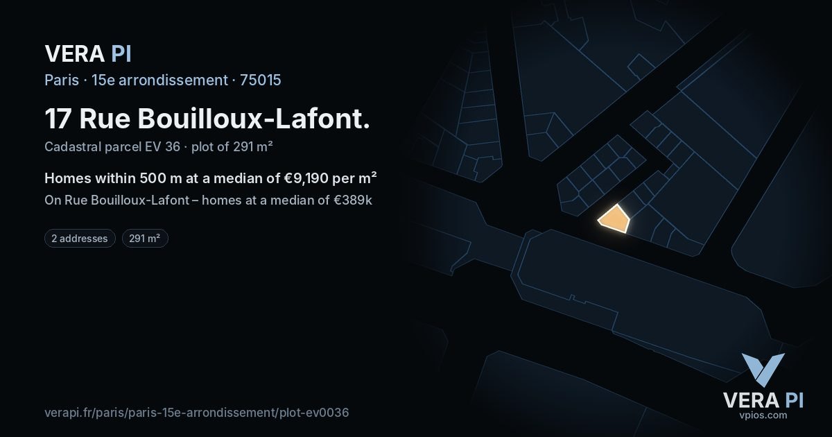 17 Rue Bouilloux-Lafont, 15e arrondissement at night – the plot lit, the parcels around coloured by the prices near them