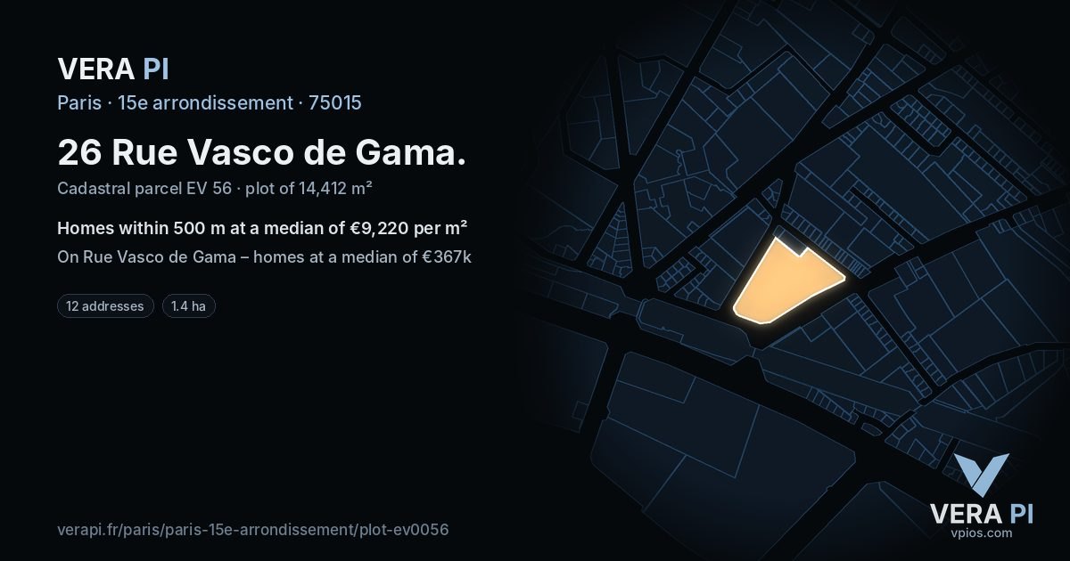 26 Rue Vasco de Gama, 15e arrondissement at night – the plot lit, the parcels around coloured by the prices near them