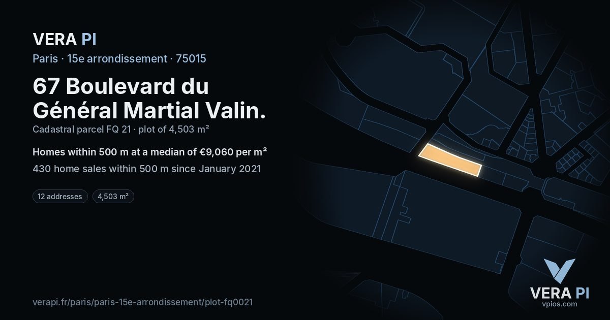 67 Boulevard du Général Martial Valin, 15e arrondissement at night – the plot lit, the parcels around coloured by the prices near them