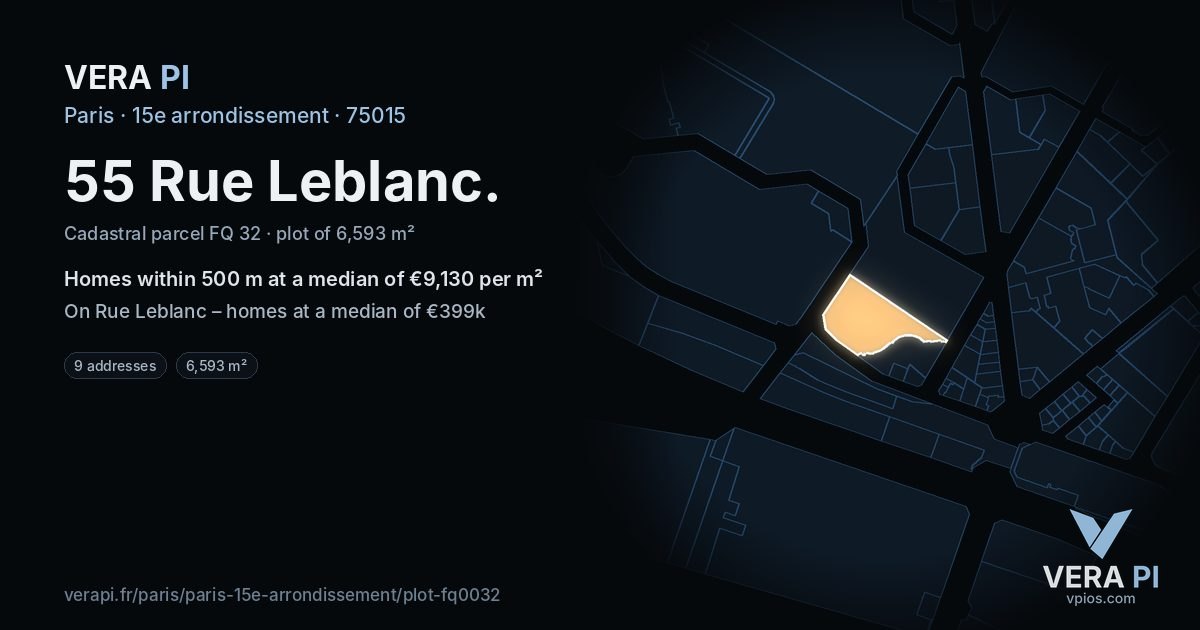 55 Rue Leblanc, 15e arrondissement at night – the plot lit, the parcels around coloured by the prices near them