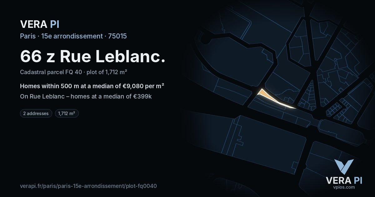 66 z Rue Leblanc, 15e arrondissement at night – the plot lit, the parcels around coloured by the prices near them