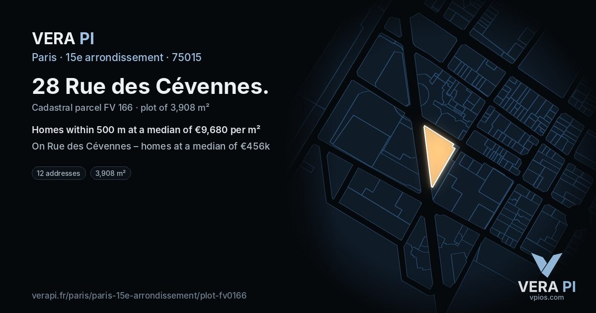 28 Rue des Cévennes, 15e arrondissement at night – the plot lit, the parcels around coloured by the prices near them