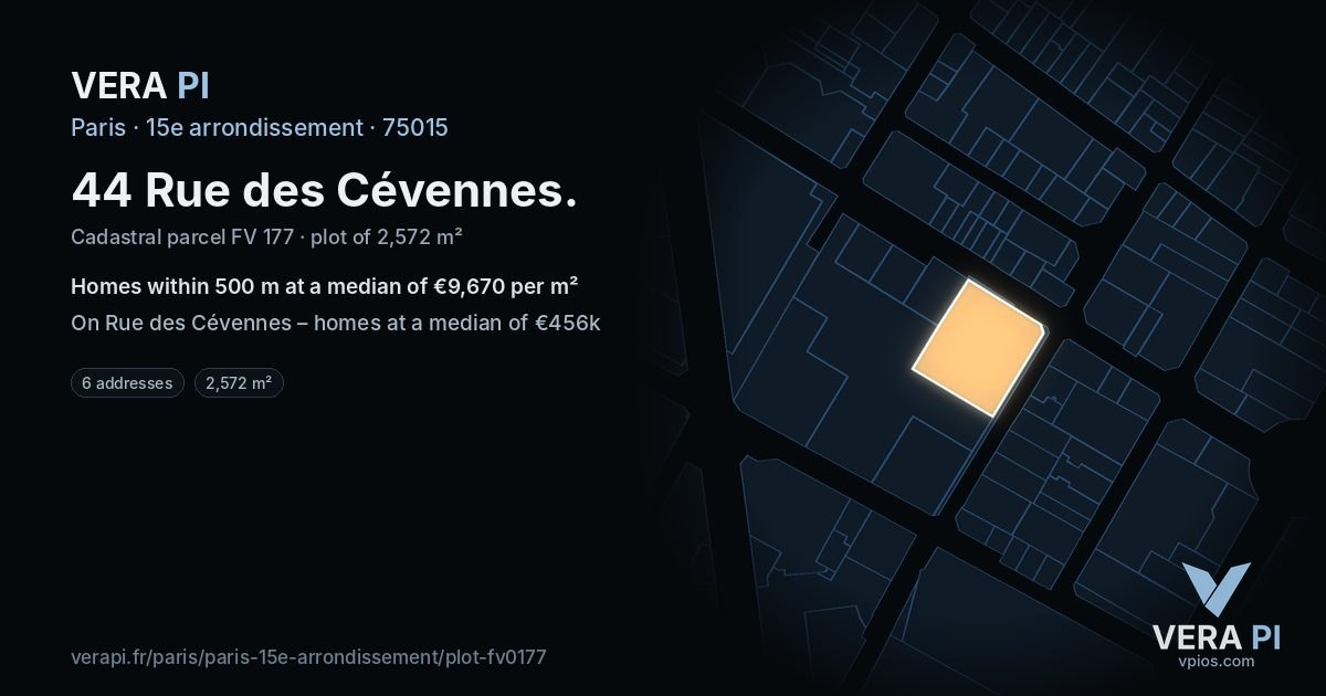 44 Rue des Cévennes, 15e arrondissement at night – the plot lit, the parcels around coloured by the prices near them