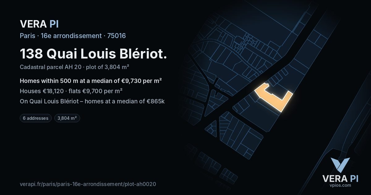 138 Quai Louis Blériot, 16e arrondissement at night – the plot lit, the parcels around coloured by the prices near them