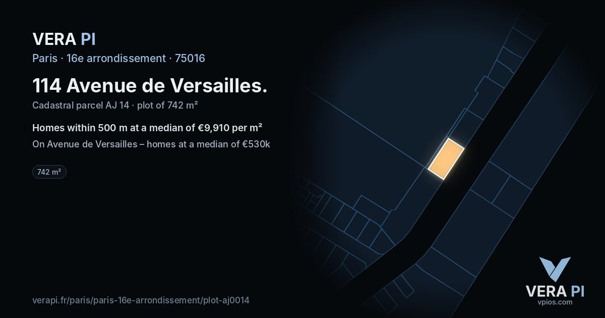 114 Avenue de Versailles, 16e arrondissement at night – the plot lit, the parcels around coloured by the prices near them