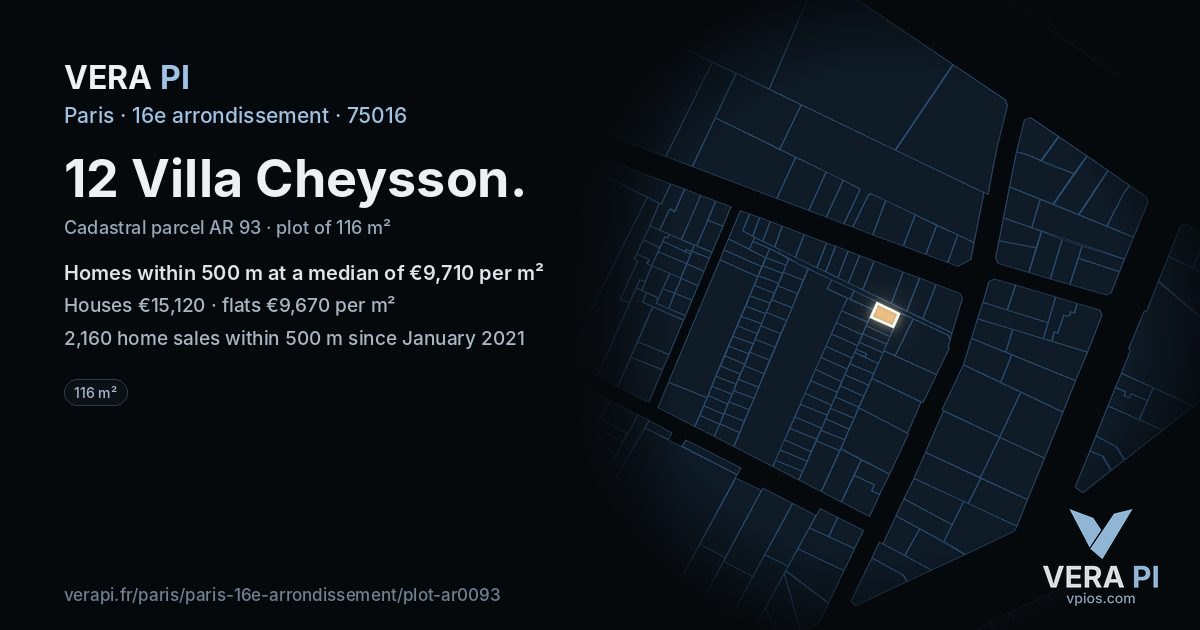 12 Villa Cheysson, 16e arrondissement at night – the plot lit, the parcels around coloured by the prices near them