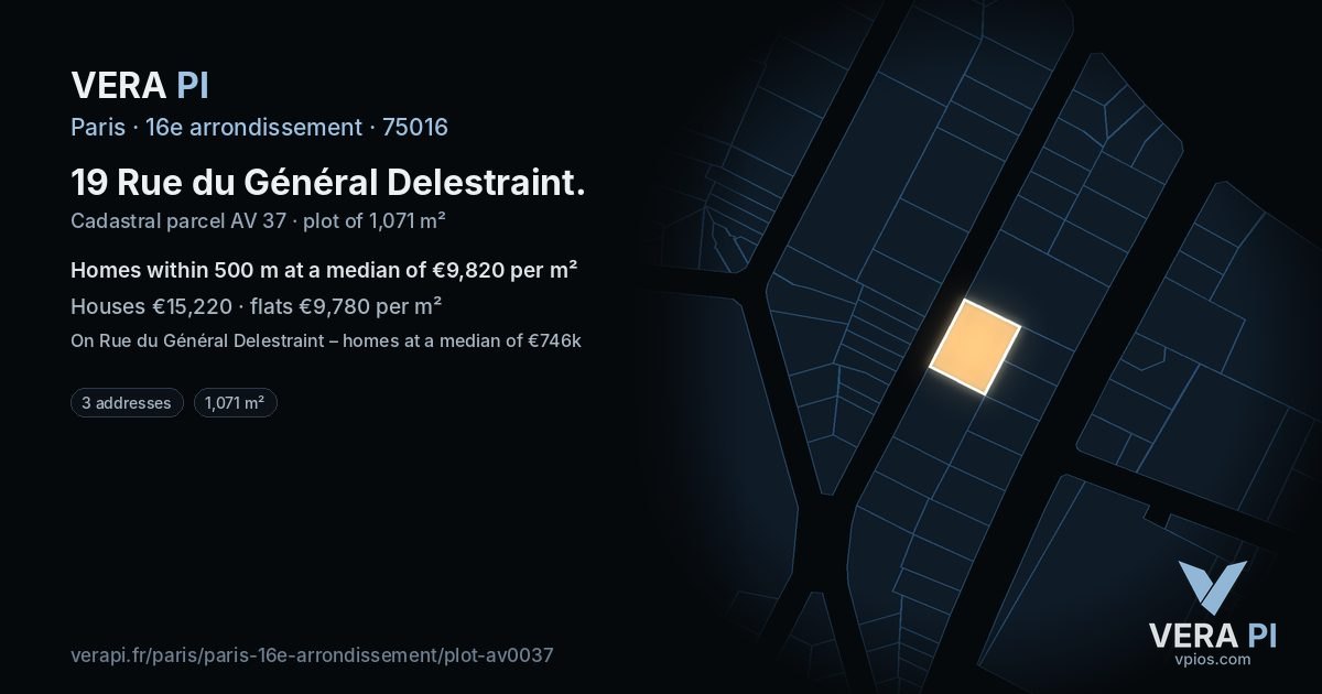 19 Rue du Général Delestraint, 16e arrondissement at night – the plot lit, the parcels around coloured by the prices near them
