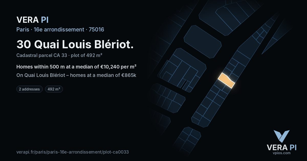 30 Quai Louis Blériot, 16e arrondissement at night – the plot lit, the parcels around coloured by the prices near them