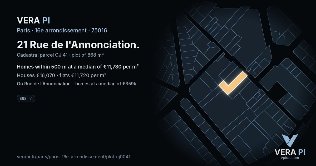 21 Rue de l'Annonciation, 16e arrondissement at night – the plot lit, the parcels around coloured by the prices near them