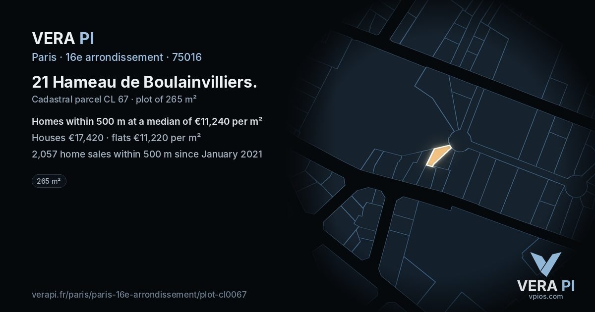 21 Hameau de Boulainvilliers, 16e arrondissement at night – the plot lit, the parcels around coloured by the prices near them