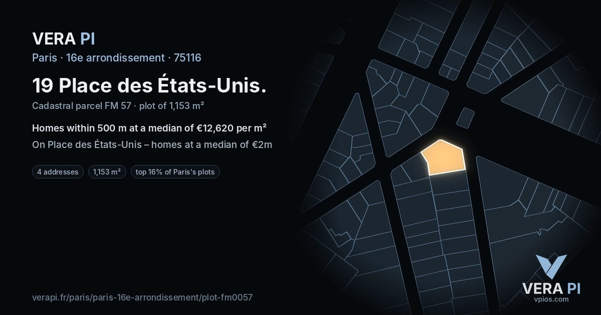 19 Place des États-Unis, 16e arrondissement at night – the plot lit, the parcels around coloured by the prices near them
