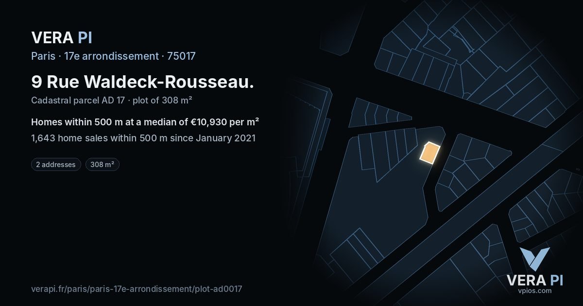 9 Rue Waldeck-Rousseau, 17e arrondissement at night – the plot lit, the parcels around coloured by the prices near them