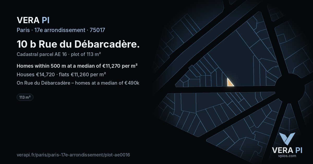 10 b Rue du Débarcadère, 17e arrondissement at night – the plot lit, the parcels around coloured by the prices near them