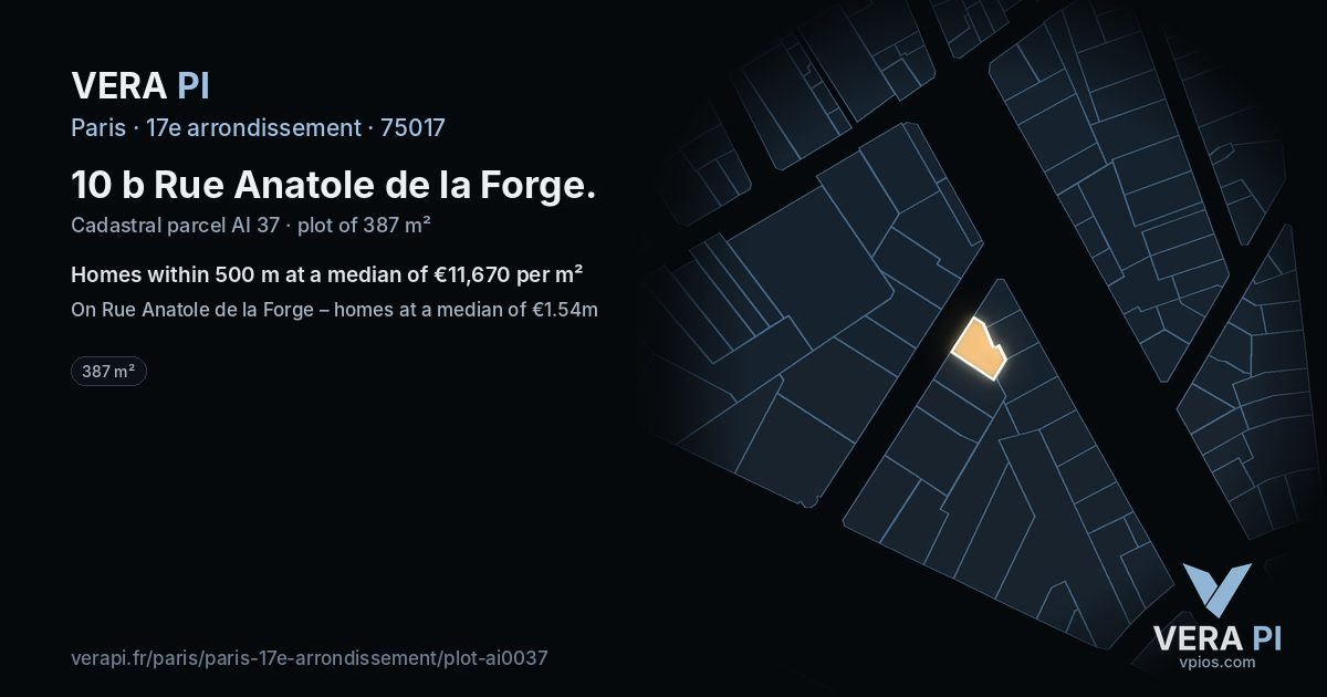 10 b Rue Anatole de la Forge, 17e arrondissement at night – the plot lit, the parcels around coloured by the prices near them