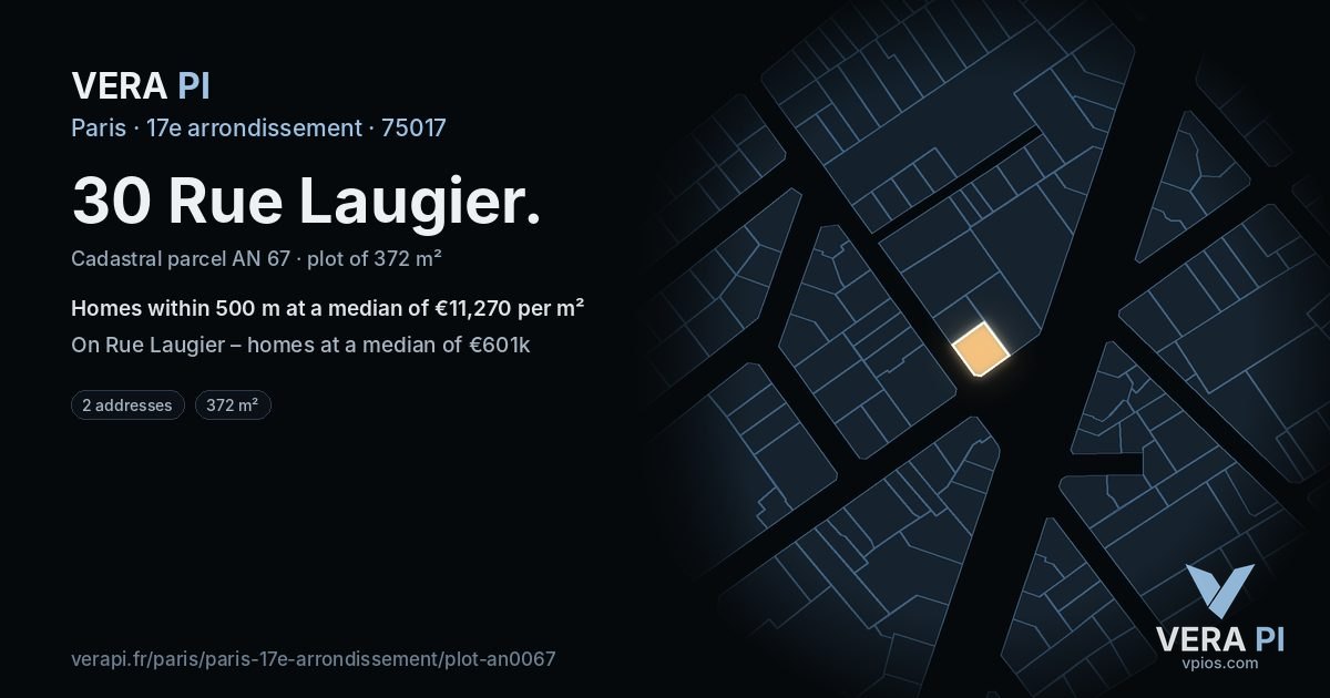 30 Rue Laugier, 17e arrondissement at night – the plot lit, the parcels around coloured by the prices near them