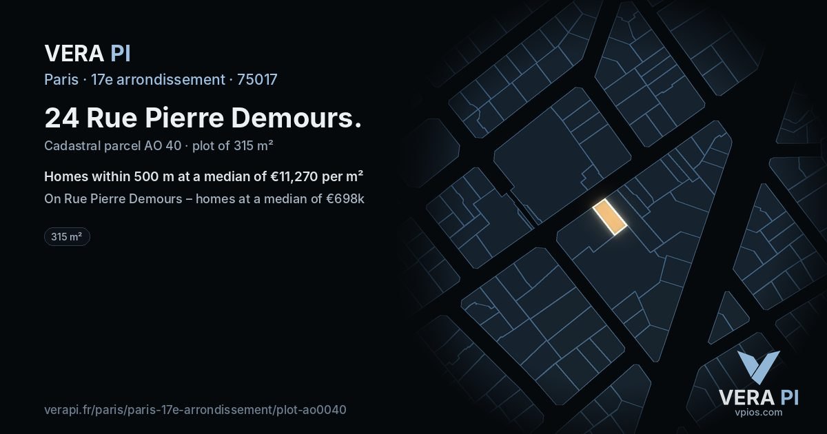 24 Rue Pierre Demours, 17e arrondissement at night – the plot lit, the parcels around coloured by the prices near them