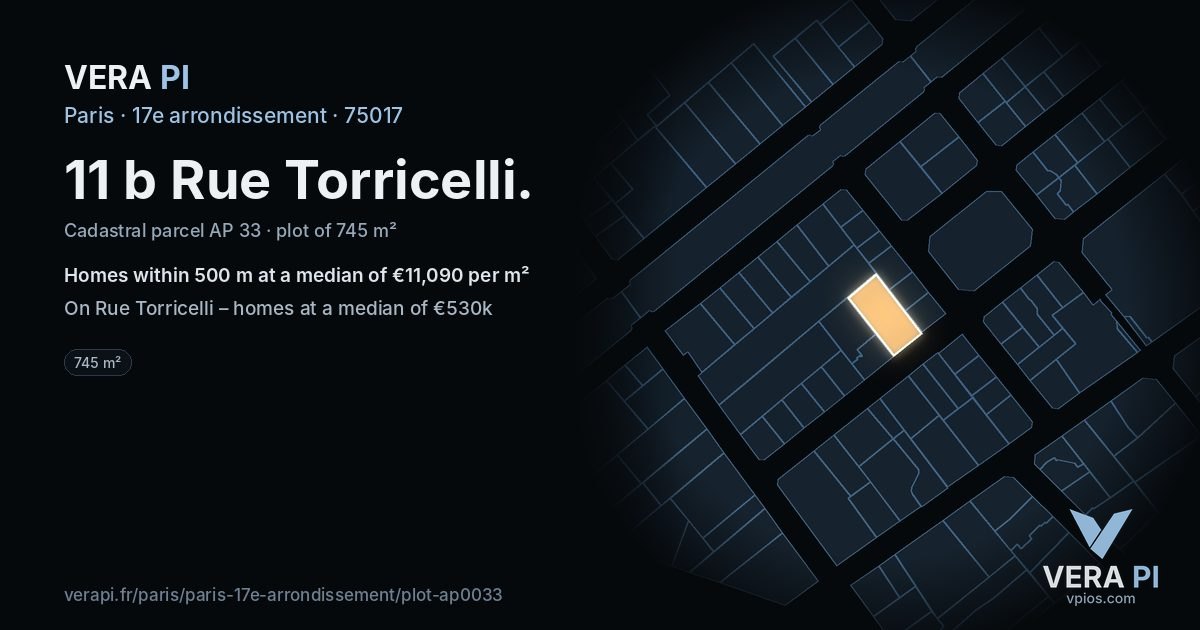 11 b Rue Torricelli, 17e arrondissement at night – the plot lit, the parcels around coloured by the prices near them