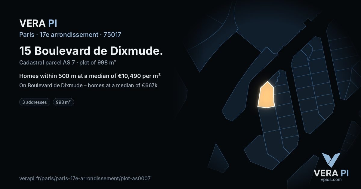 15 Boulevard de Dixmude, 17e arrondissement at night – the plot lit, the parcels around coloured by the prices near them