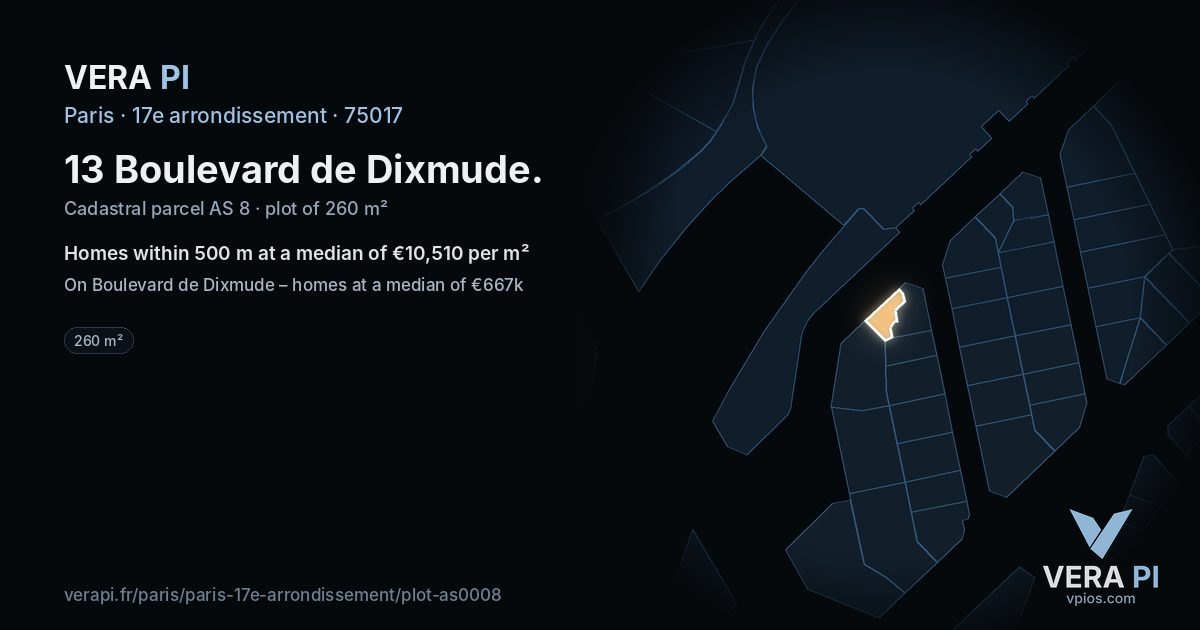 13 Boulevard de Dixmude, 17e arrondissement at night – the plot lit, the parcels around coloured by the prices near them