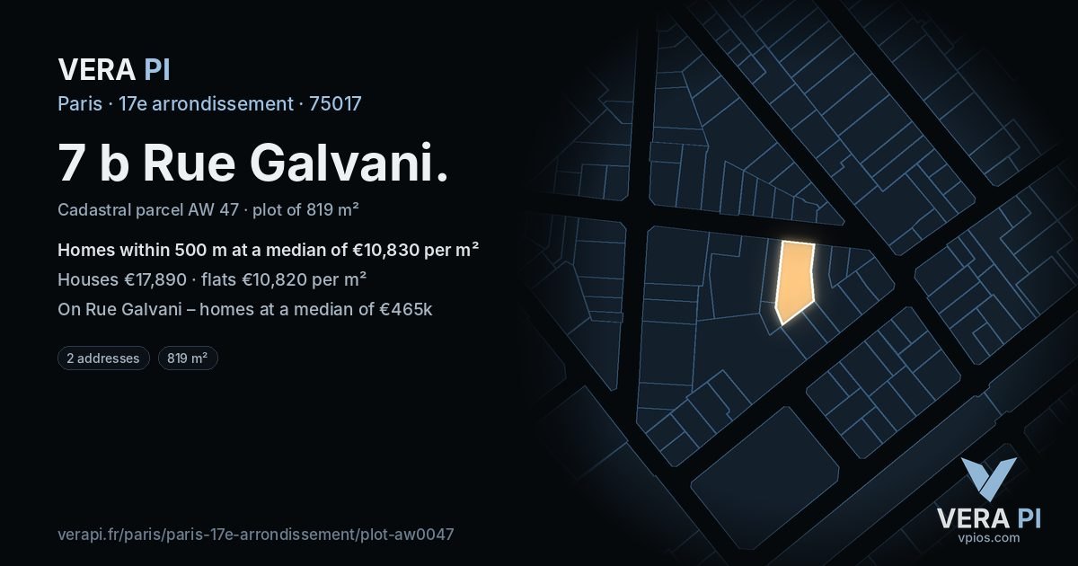 7 b Rue Galvani, 17e arrondissement at night – the plot lit, the parcels around coloured by the prices near them