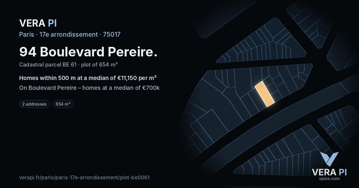 94 Boulevard Pereire, 17e arrondissement at night – the plot lit, the parcels around coloured by the prices near them