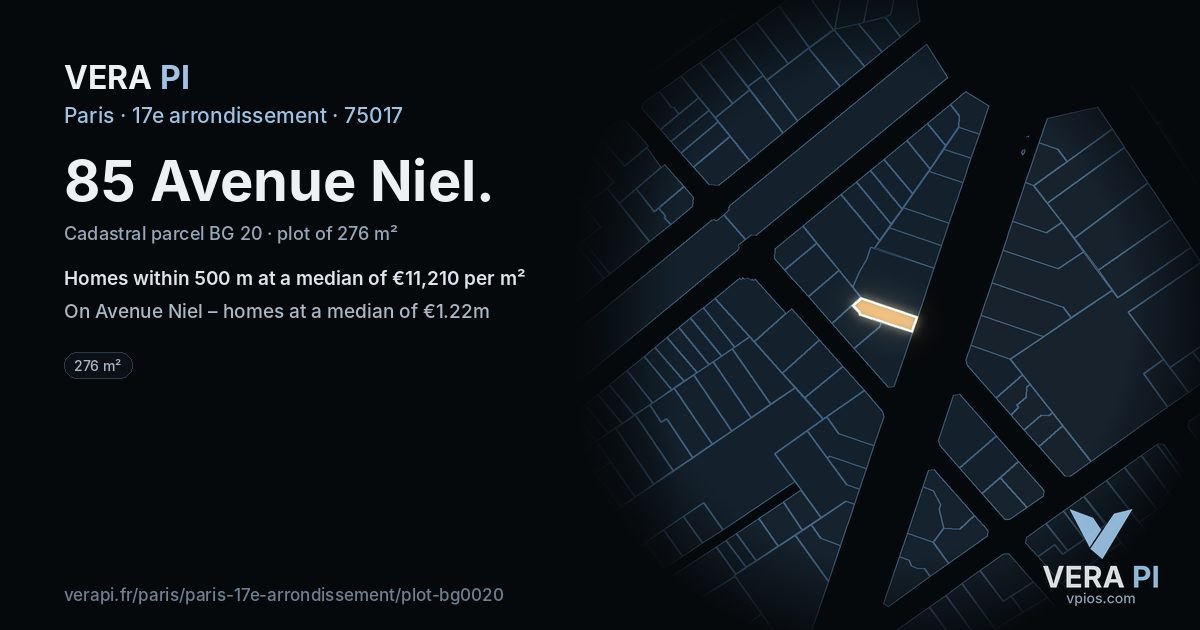 85 Avenue Niel, 17e arrondissement at night – the plot lit, the parcels around coloured by the prices near them