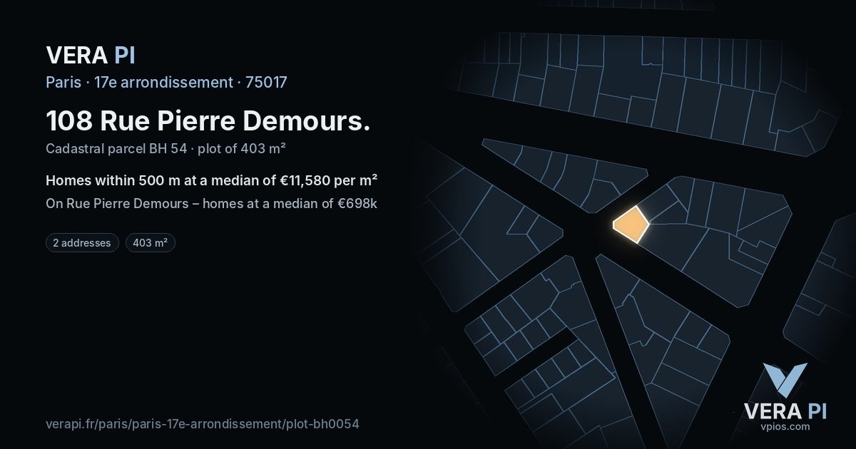 108 Rue Pierre Demours, 17e arrondissement at night – the plot lit, the parcels around coloured by the prices near them