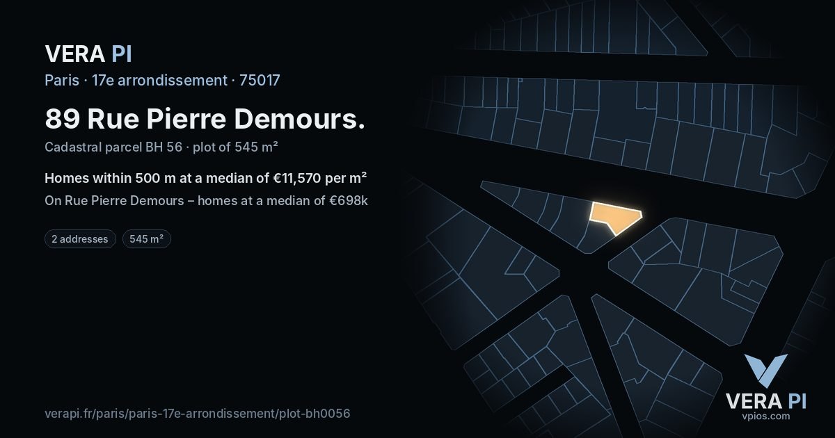 89 Rue Pierre Demours, 17e arrondissement at night – the plot lit, the parcels around coloured by the prices near them