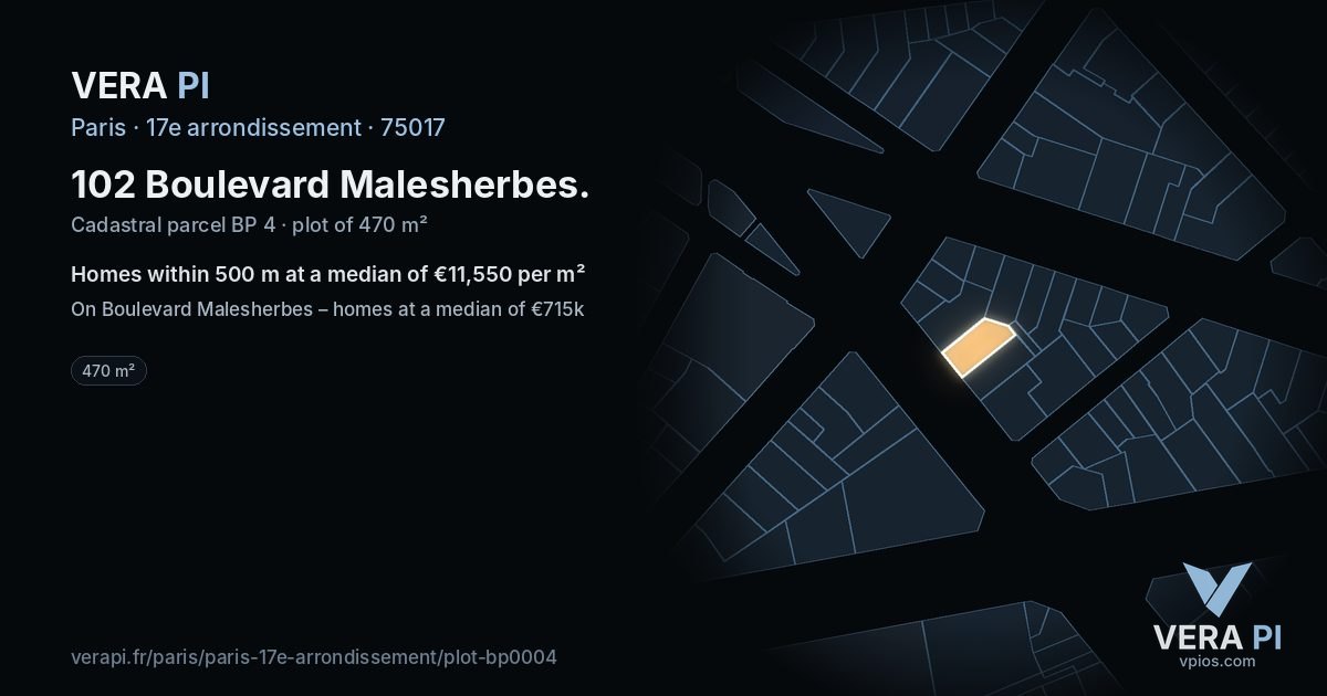 102 Boulevard Malesherbes, 17e arrondissement at night – the plot lit, the parcels around coloured by the prices near them