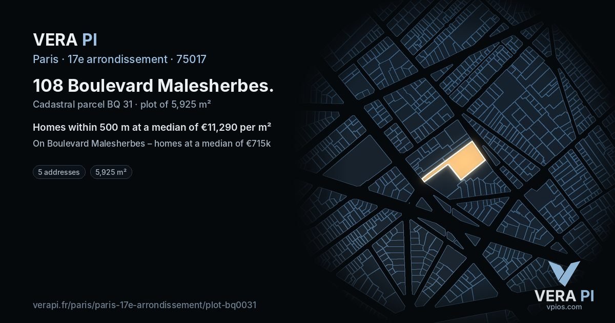 108 Boulevard Malesherbes, 17e arrondissement at night – the plot lit, the parcels around coloured by the prices near them