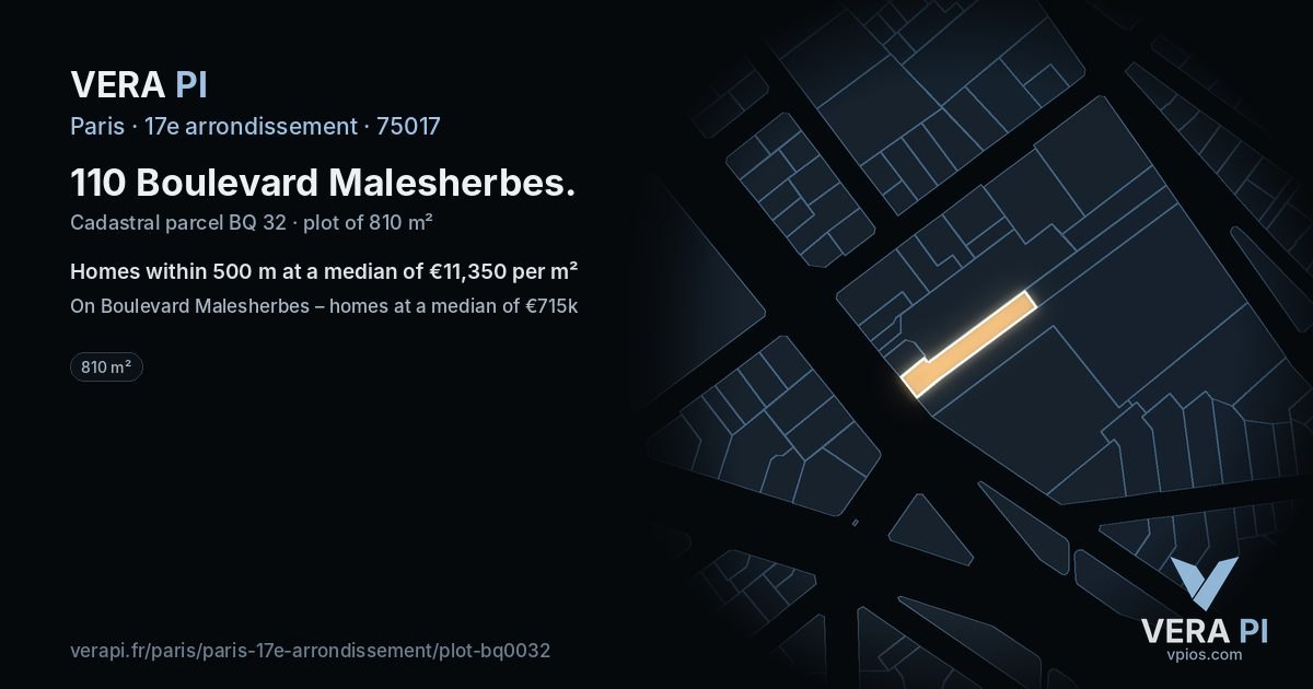 110 Boulevard Malesherbes, 17e arrondissement at night – the plot lit, the parcels around coloured by the prices near them